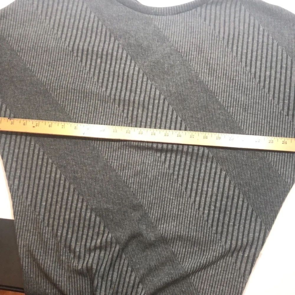 Embrace Los Angeles Women's Top with strappy back. Gray Size L - Picture 6 of 7